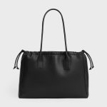 CABAS DRAWSTRING CUIR TRIOMPHE IN GRAINED CALFSKIN BLACK - Image 3